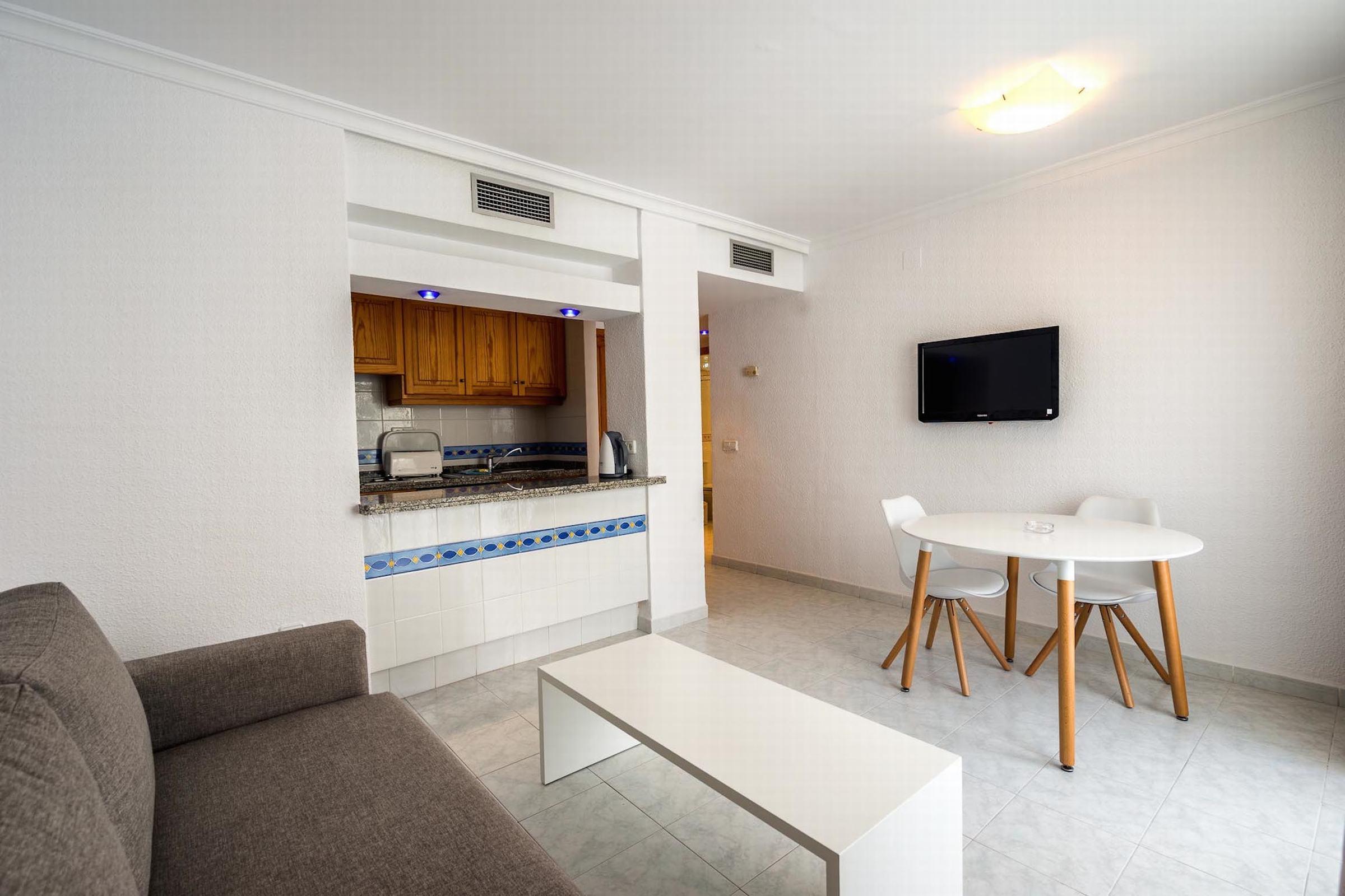 Aparthotel Duquesa Playa Santa Eulària des Riu Exterior foto