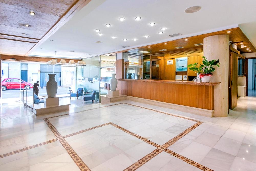Aparthotel Duquesa Playa Santa Eulària des Riu Exterior foto