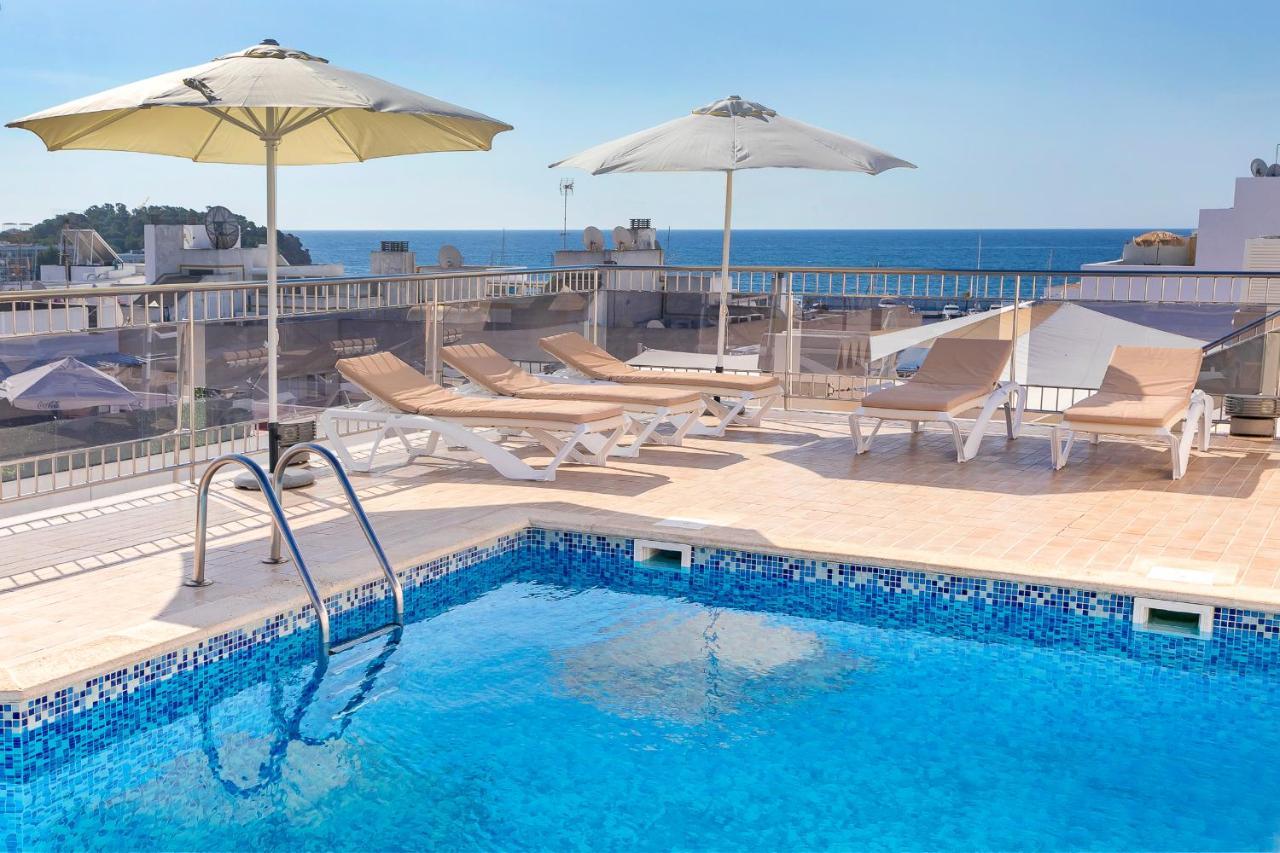 Aparthotel Duquesa Playa Santa Eulària des Riu Exterior foto