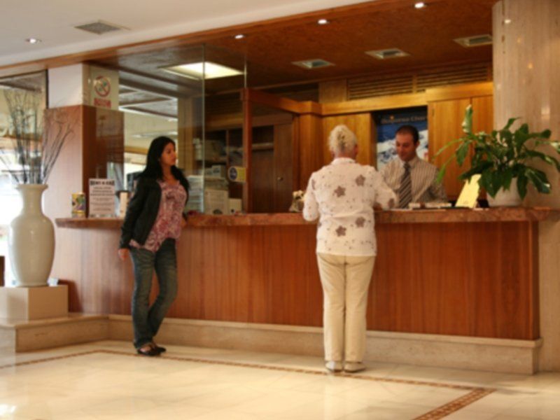 Aparthotel Duquesa Playa Santa Eulària des Riu Interior foto