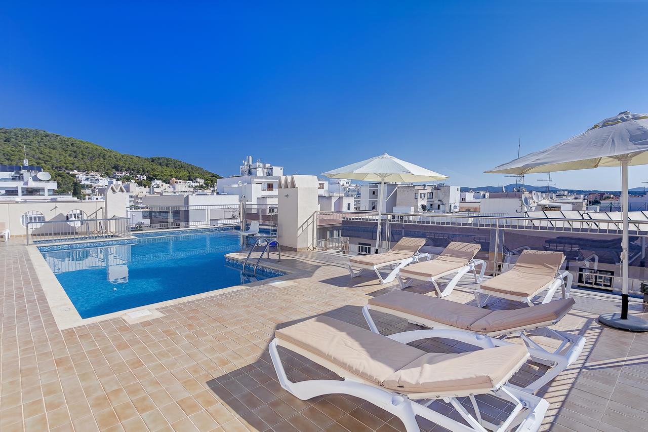 Aparthotel Duquesa Playa Santa Eulària des Riu Exterior foto