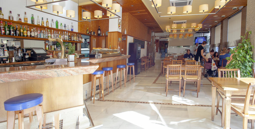 Aparthotel Duquesa Playa Santa Eulària des Riu Exterior foto
