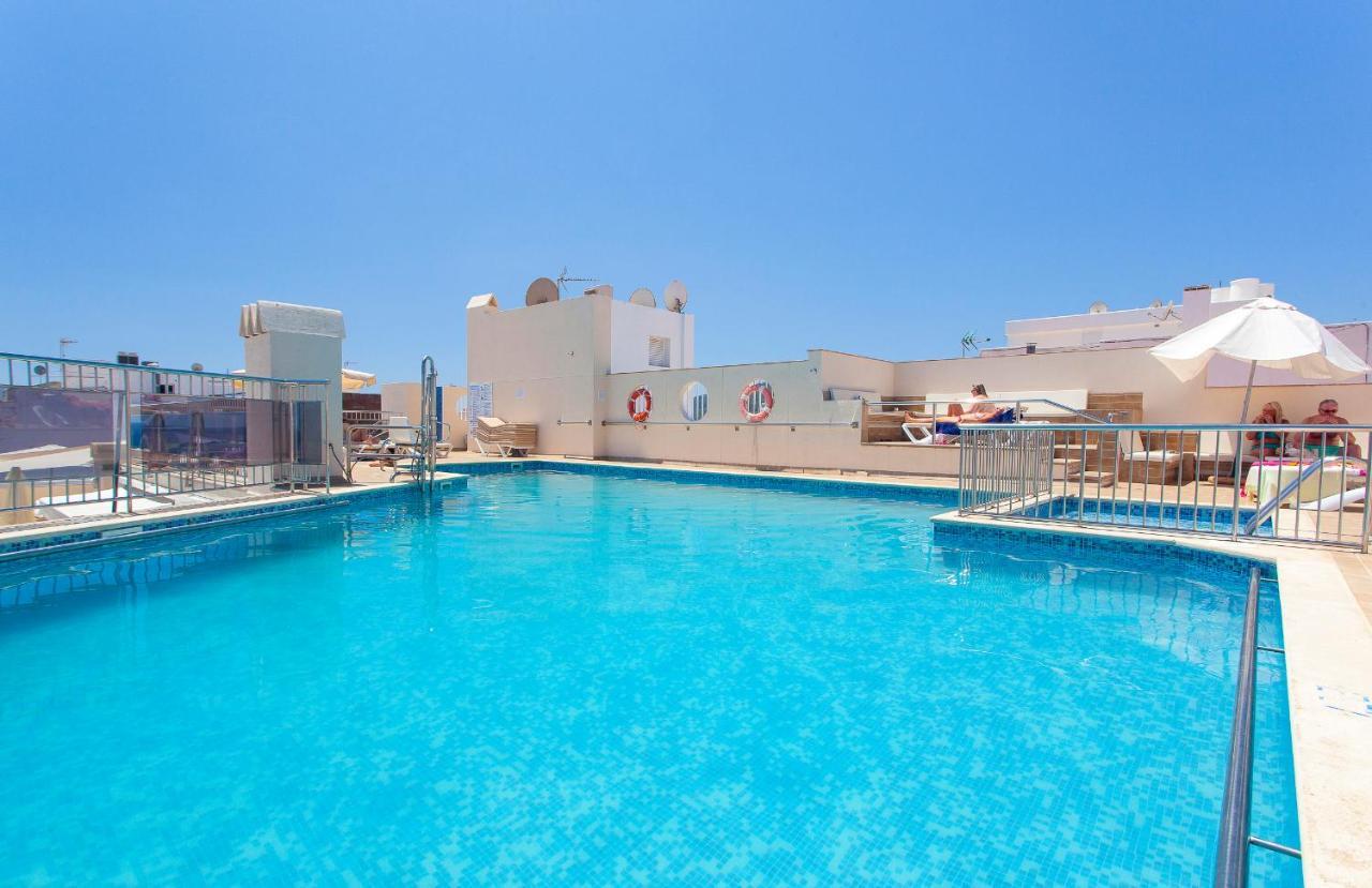 Aparthotel Duquesa Playa Santa Eulària des Riu Exterior foto